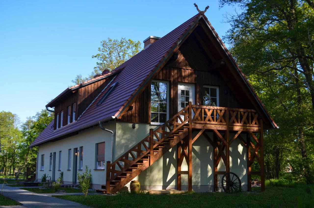 Vierseitenhof Appartements Burg  Esterno foto