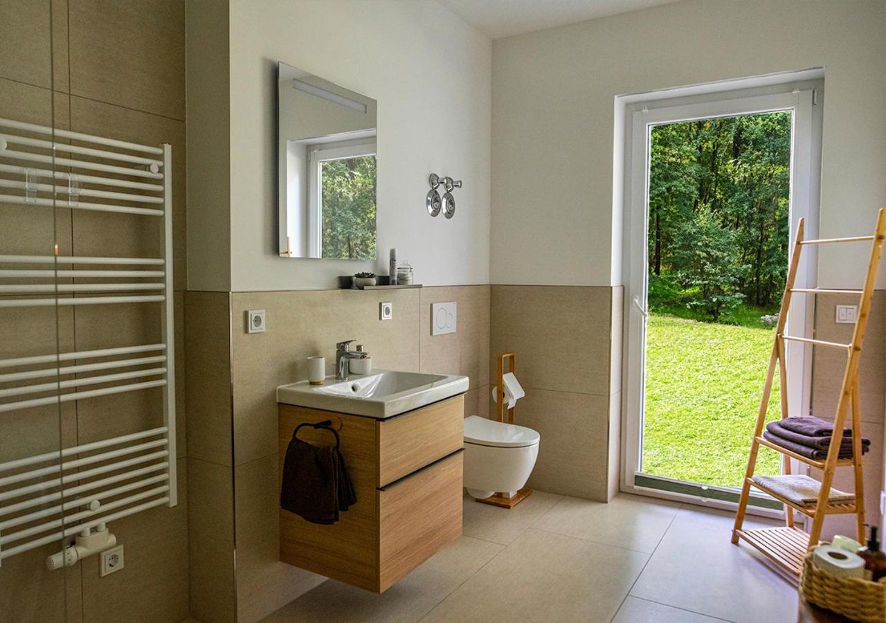 Vierseitenhof Appartements Burg  Esterno foto