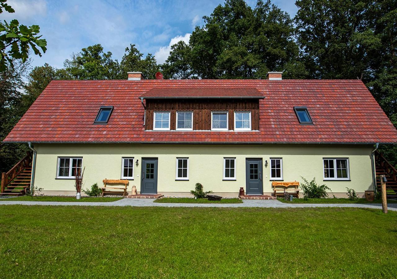 Vierseitenhof Appartements Burg  Esterno foto