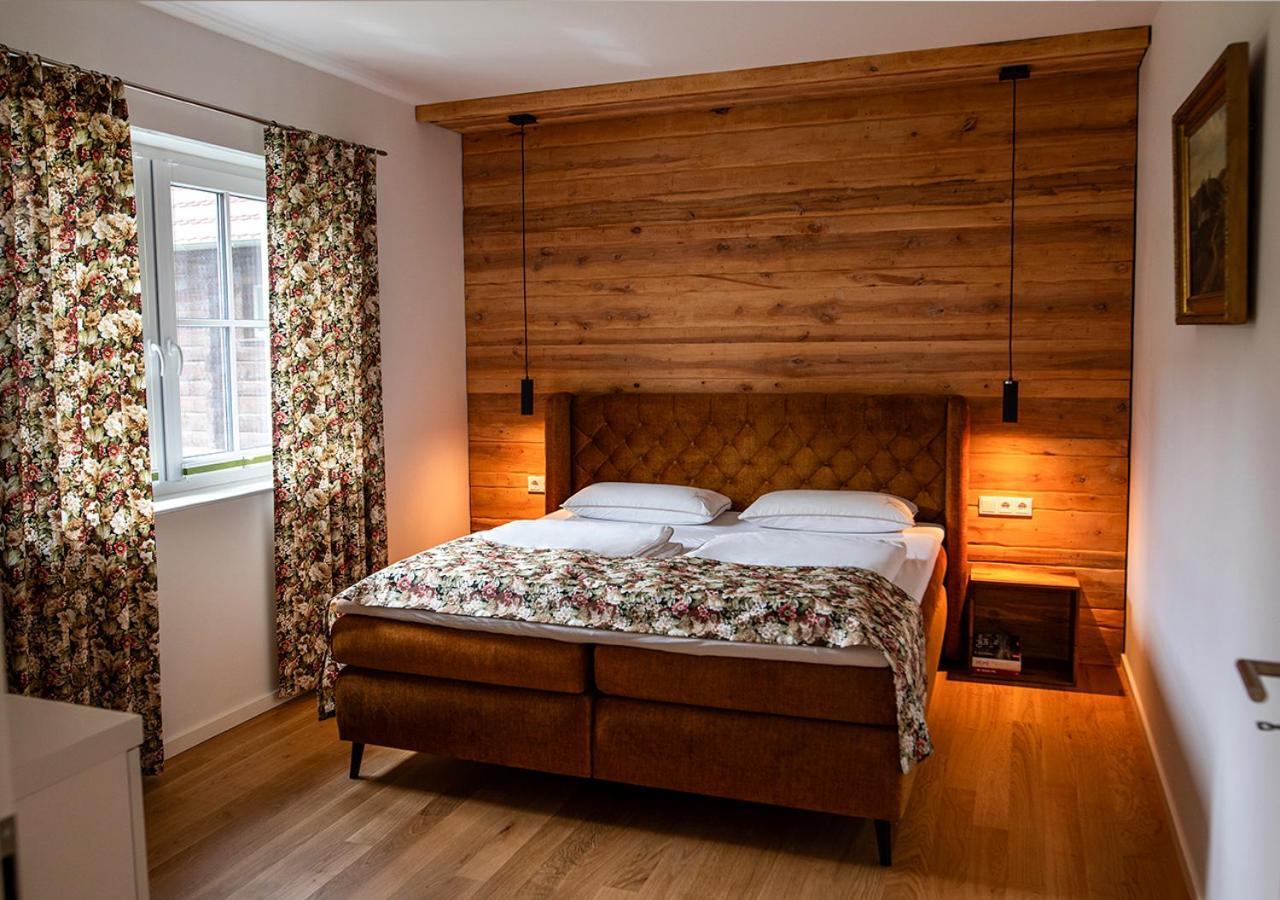 Vierseitenhof Appartements Burg  Esterno foto