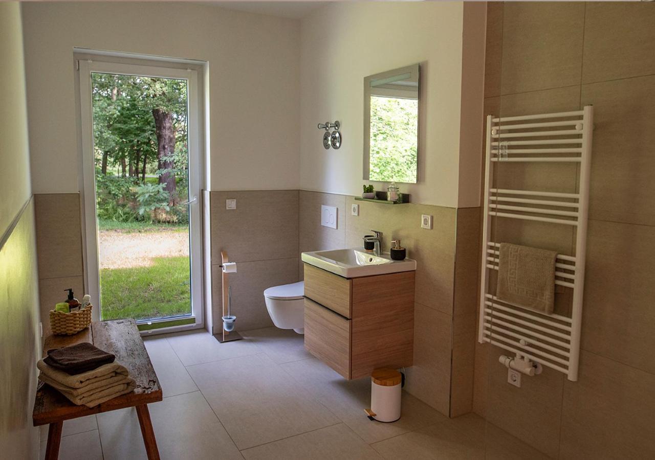 Vierseitenhof Appartements Burg  Esterno foto