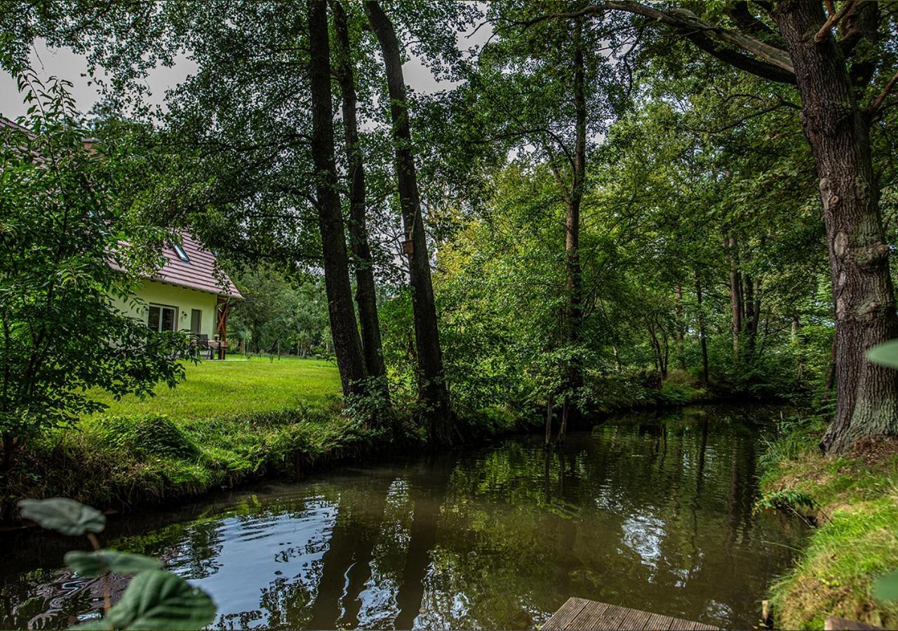 Vierseitenhof Appartements Burg  Esterno foto